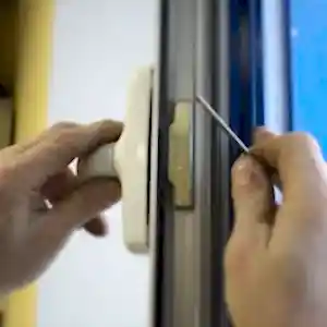 Причины неисправности створок ​
