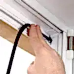 Замена уплотнителя окна ПВХ